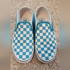 Vans Asher Slip On Sneaker